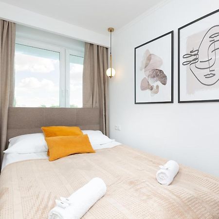 Metro Marymont Apartment By Noclegi Renters Варшава Экстерьер фото