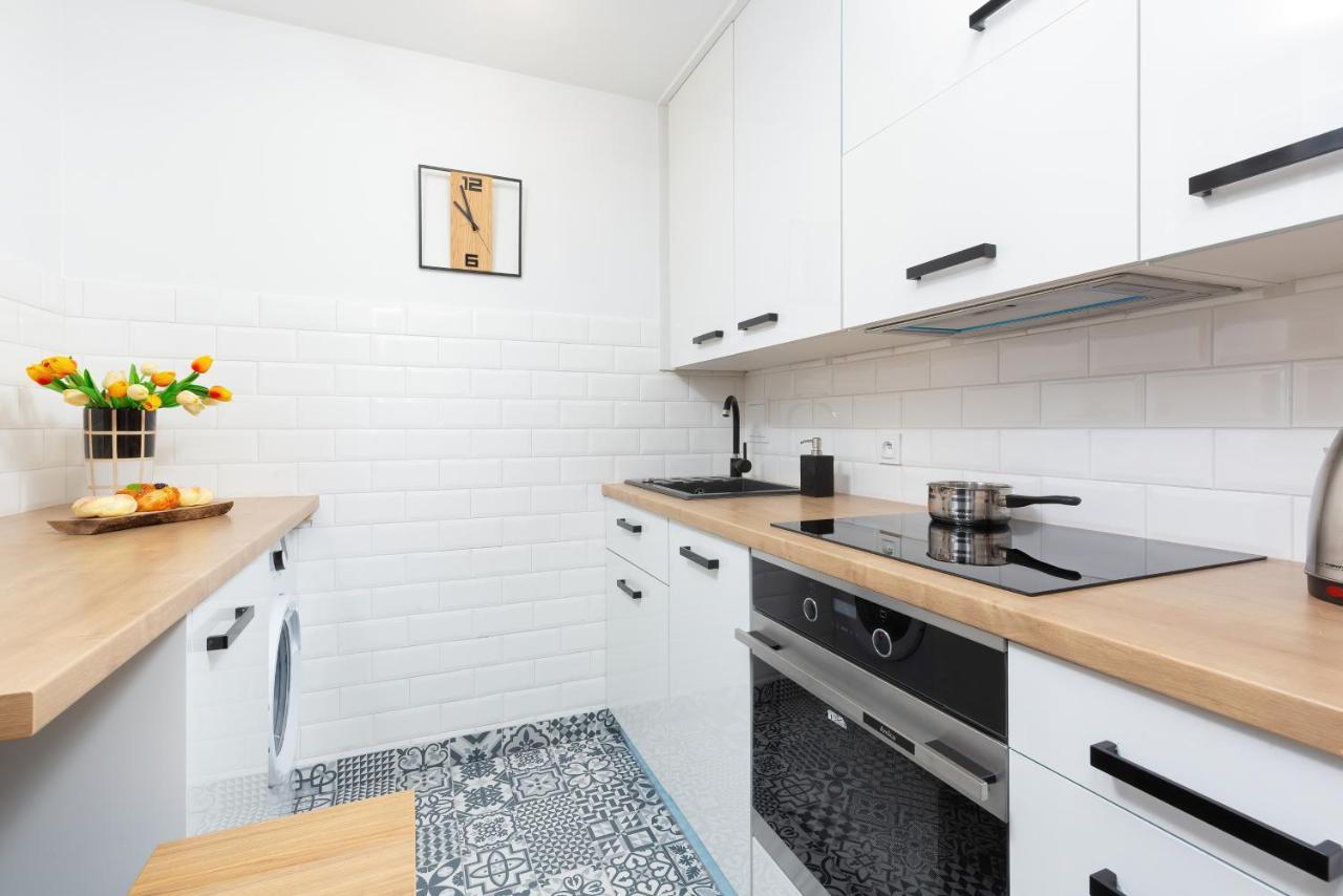Metro Marymont Apartment By Noclegi Renters Варшава Экстерьер фото